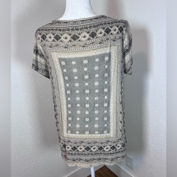 Lucky Brand Linen Blend Bandanna Print Tee - Picture 5 of 8